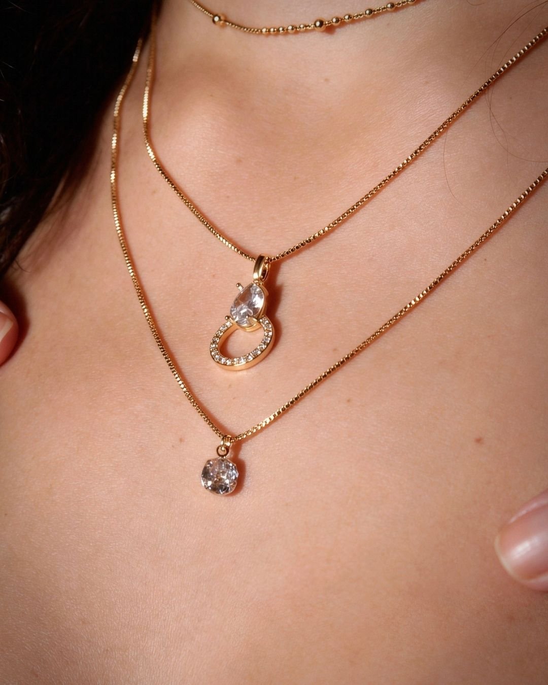 CONJUNTO CIRCULO CRAVEJADO E ZIRCONIA