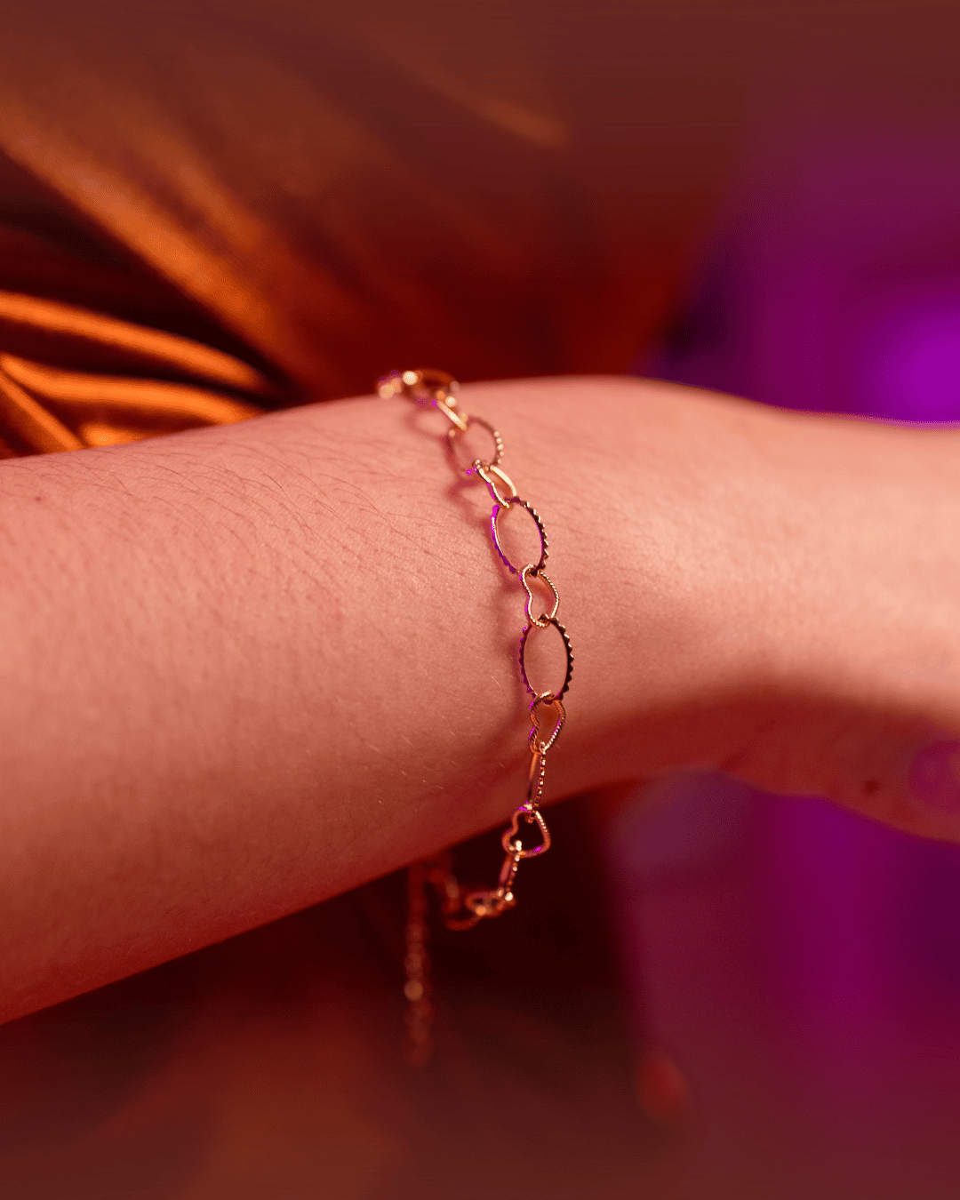 Pulseira Corações e Elos Ovais.